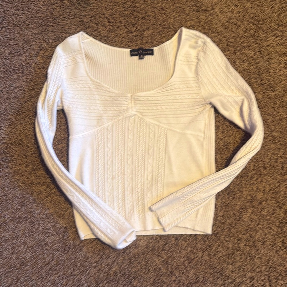 White long sleeve Almost Famous top